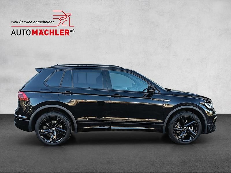 Gebraucht VW Tiguan R-line 200 PS (147 kW) 2024 SUV