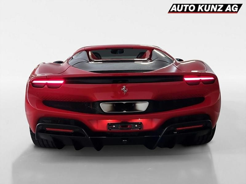 Gebraucht Ferrari 296 830 PS (610 kW) 2024 Cabrio