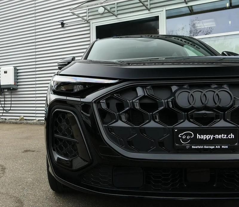 Gebraucht Audi SQ5 367 PS (269 kW) 2026 Schwarz SUV