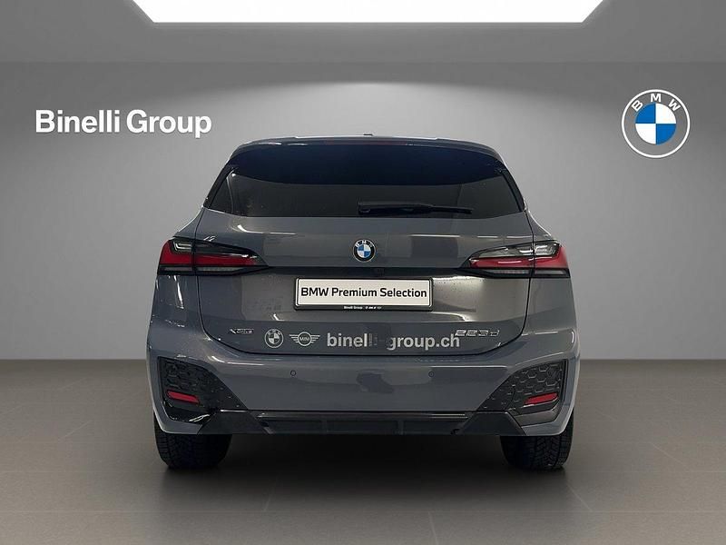 Gebraucht BMW 223 Active Tourer M Sport 197 PS (144 kW) 2023 Van / Kleinbus