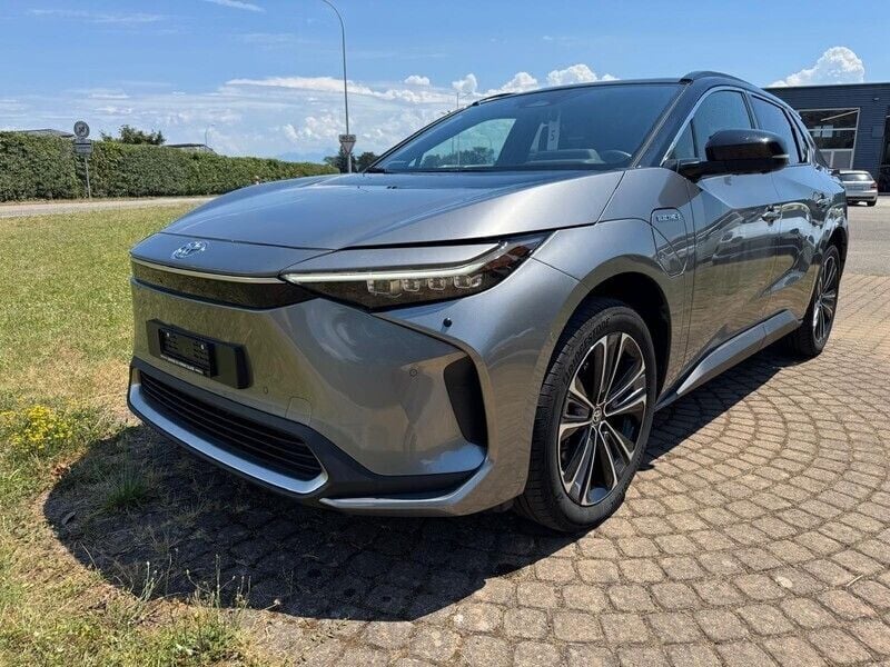 Gebraucht 2024 Toyota bZ4X Premium SUV | CHF 36’900 (Guter Preis) - Bild 1/4