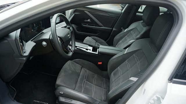 Gebraucht Opel Astra Ultimate 130 PS (95 kW) 2024