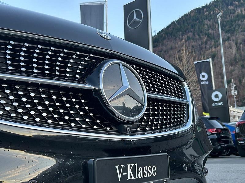 Gebraucht Mercedes V300 Edition 237 PS (174 kW) 2022 Van / Kleinbus