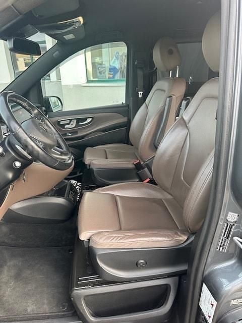 Gebraucht Mercedes V300 Edition 239 PS (175 kW) 2022 Van / Kleinbus