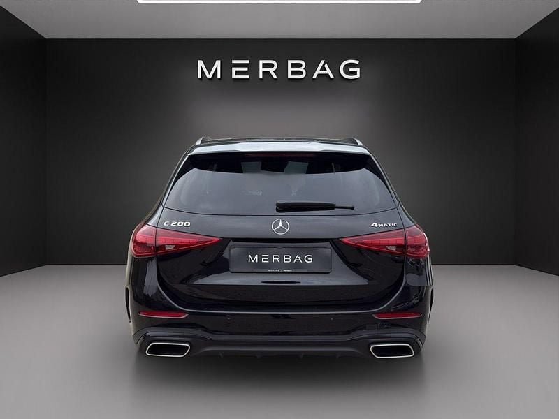 Gebraucht Mercedes C200 204 PS (150 kW) 2024 Schwarz Kombi