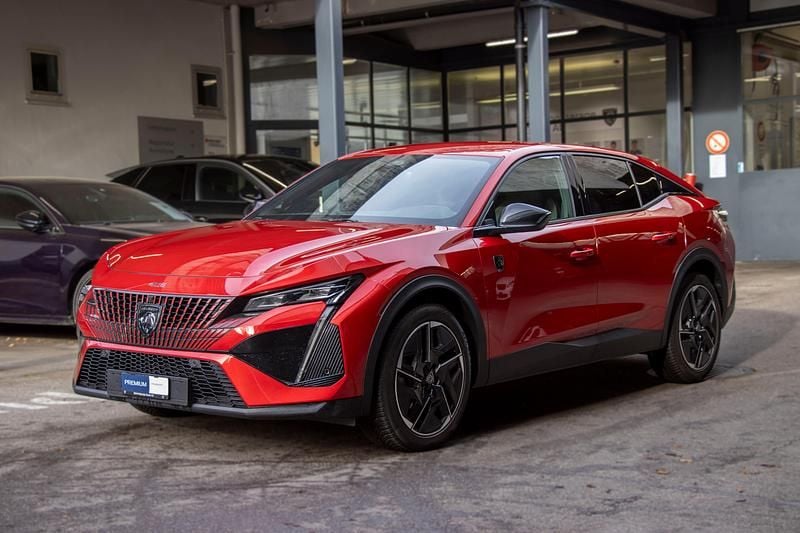 Gebraucht 2024 Peugeot 408 GT Limousine | CHF 29’900 (Etwas zu teuer) - Bild 1/4