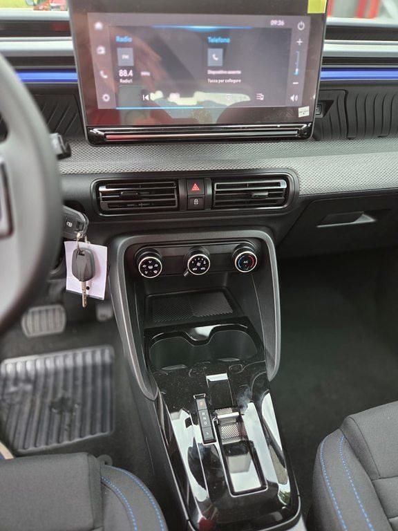 Neu Toyota Yaris Cross Trend 130 PS (95 kW) 2025 SUV