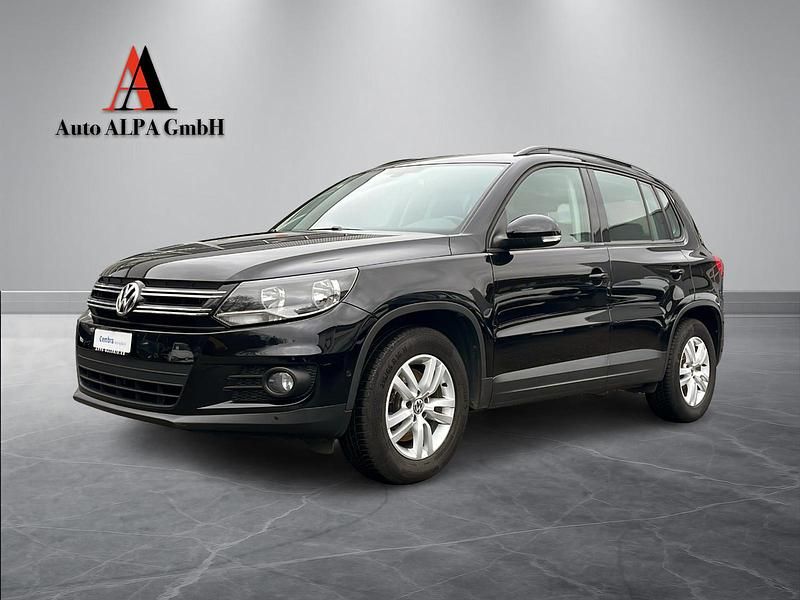Gebraucht VW Tiguan Trendline 122 PS (89 kW) 2015 SUV