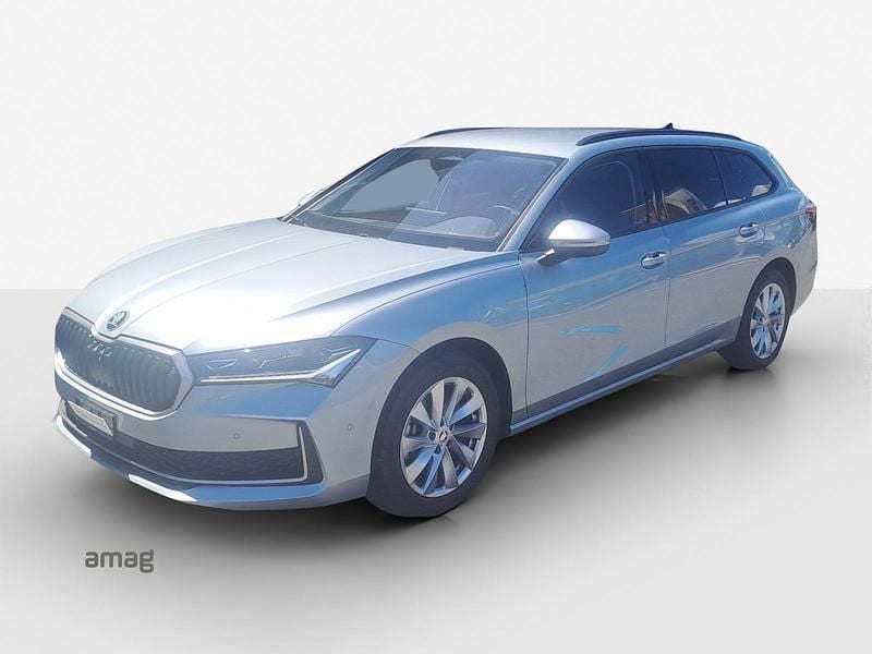 Argent pebble, métallisée Gebraucht 2024 Skoda Superb Selection Kombi | CHF 32’990 (Guter Preis) - Bild 1/4