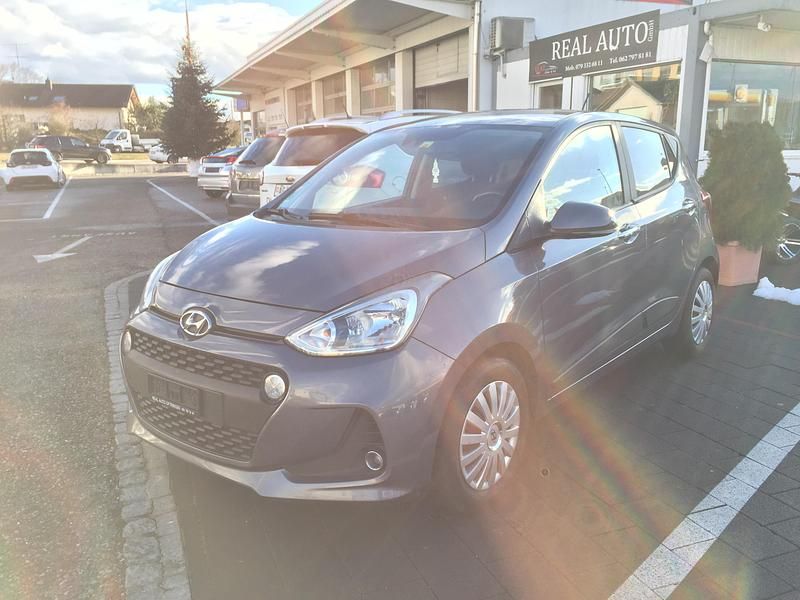 Gebraucht Hyundai i10 87 PS (63 kW) 2017 Kleinwagen