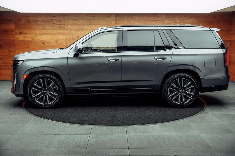 Gebraucht Cadillac Escalade 426 PS (313 kW) 2022 SUV