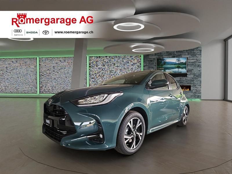 Neu 2025 Toyota Yaris Hybrid Trend Limousine | CHF 28’340 (Etwas zu teuer) - Bild 1/4