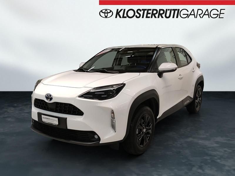 Weiss Gebraucht 2022 Toyota Yaris Cross Comfort SUV | CHF 25’999 (Guter Preis) - Bild 1/4