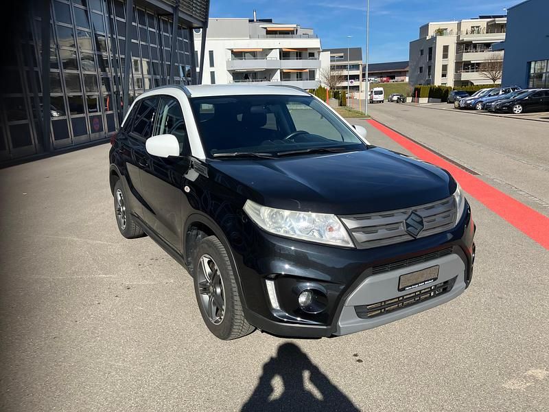 Gebraucht Suzuki Vitara 120 PS (88 kW) 2016 SUV