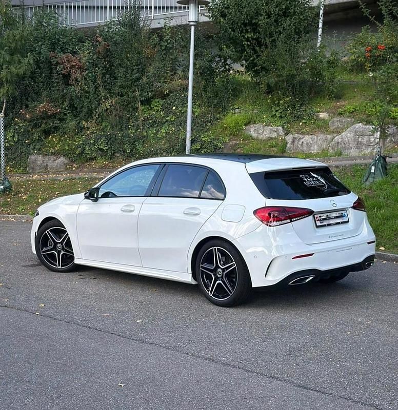 Gebraucht Mercedes A200 AMG line 163 PS (119 kW) 2020