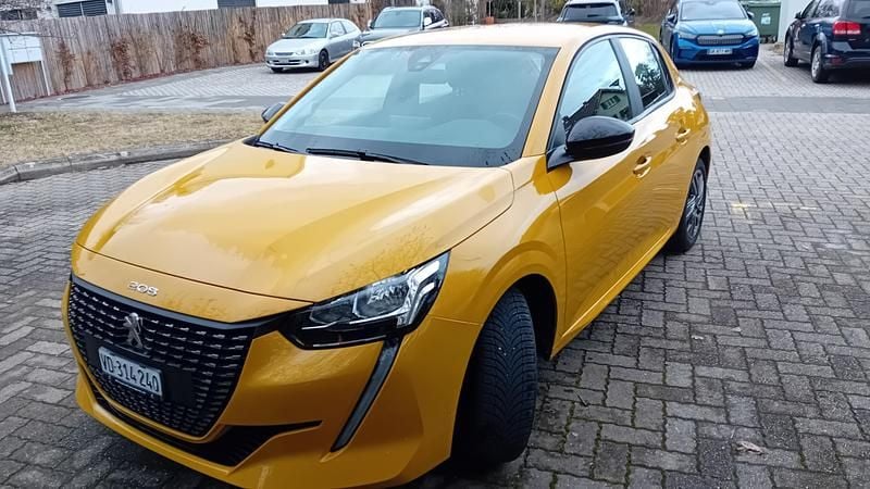 Gebraucht Peugeot 208 Active 101 PS (74 kW) 2022 Kleinwagen