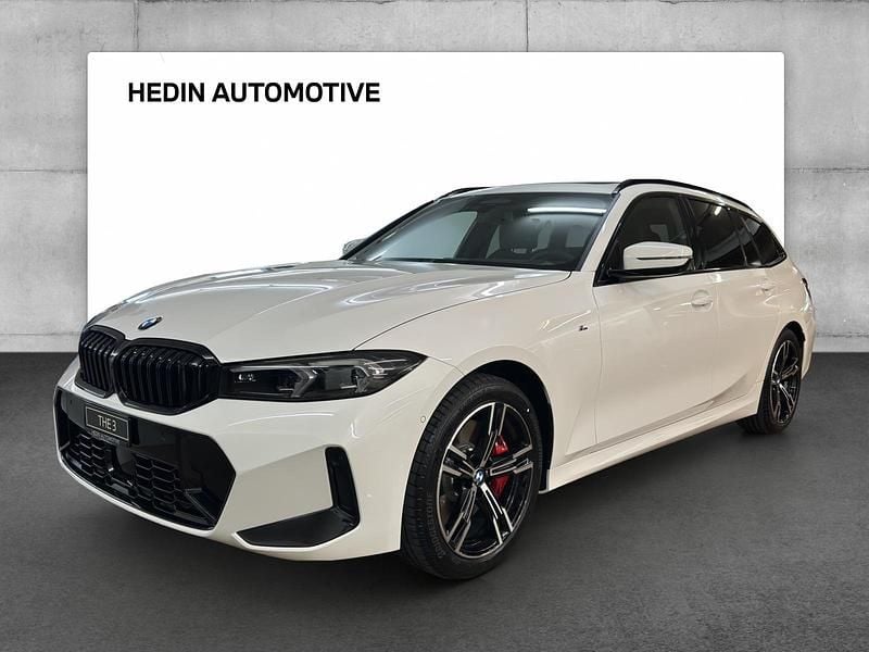 Weiss Gebraucht 2024 BMW 320e M Sport Kombi | CHF 76’300 - Bild 1/4