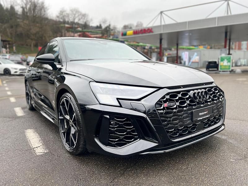 Gebraucht Audi RS3 Sportback Design 400 PS (294 kW) 2024 Kleinwagen