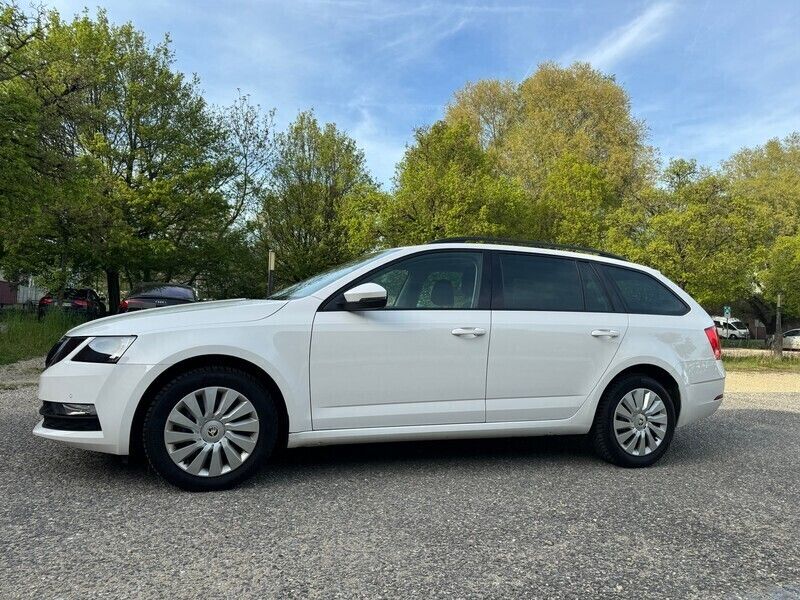 Gebraucht Skoda Octavia Ambition 184 PS (135 kW) 2020 Kombi