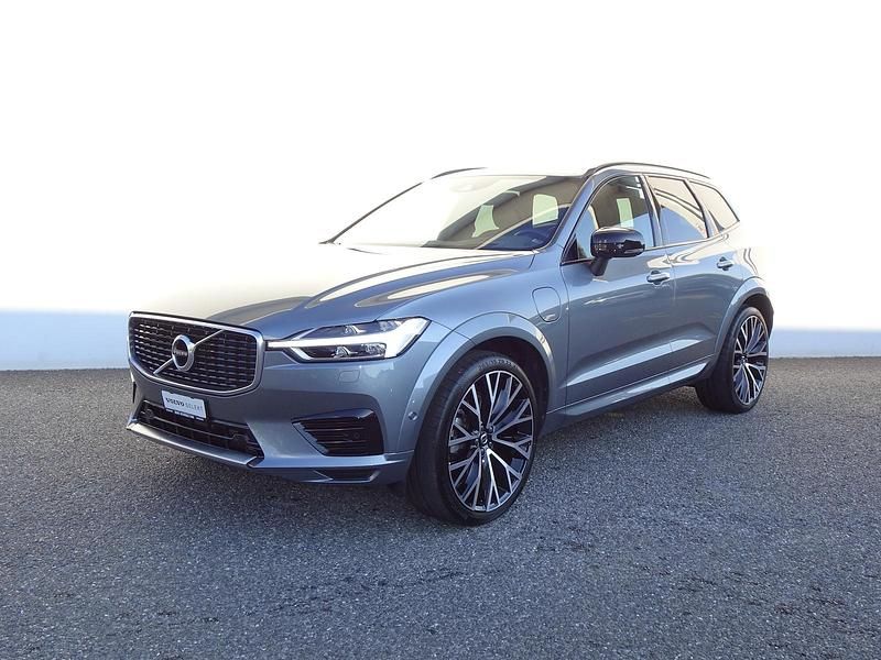 Grau Gebraucht 2020 Volvo XC60 R-Design SUV | CHF 39’500 (Fairer Preis) - Bild 1/4