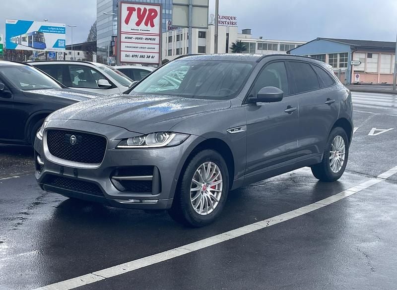 Gebraucht Jaguar F-Pace R-Sport 180 PS (132 kW) 2017 SUV