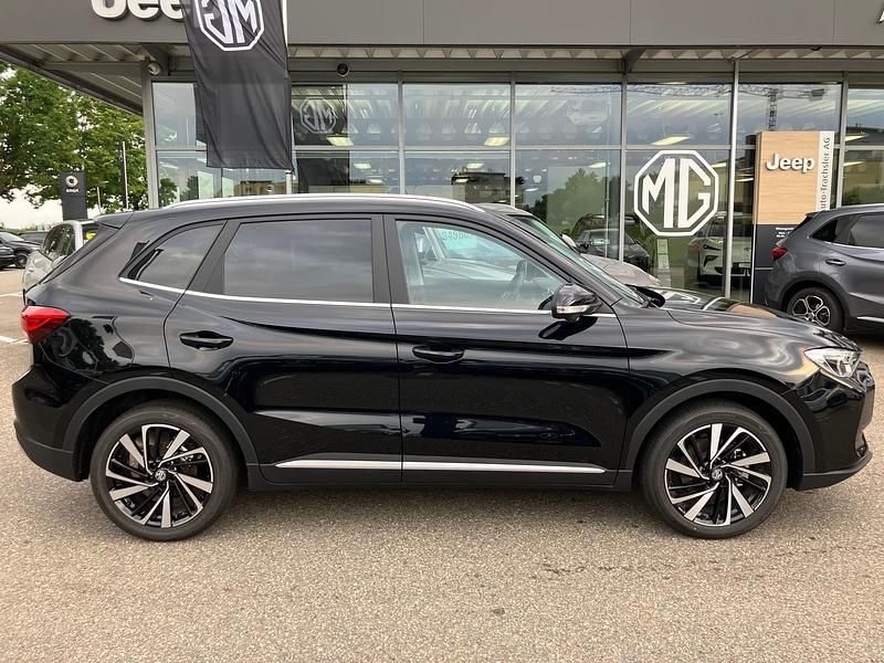 Neu MG ZS Luxury 197 PS (144 kW) 2025 SUV
