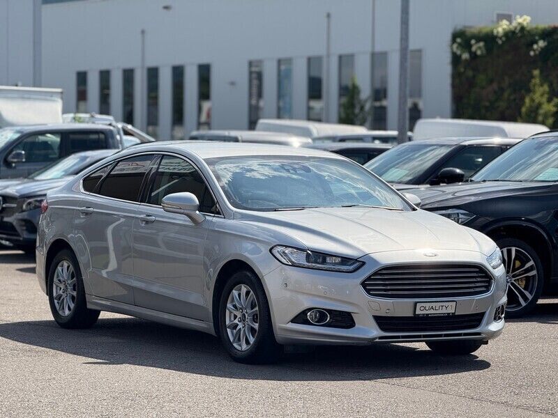 Gebraucht Ford Mondeo Titanium 180 PS (132 kW) 2015