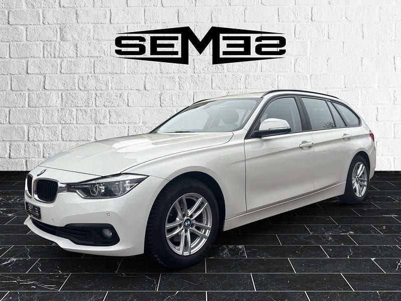 Weiss Gebraucht 2017 BMW 318 Advantage Kombi | CHF 12’900 - Bild 1/4
