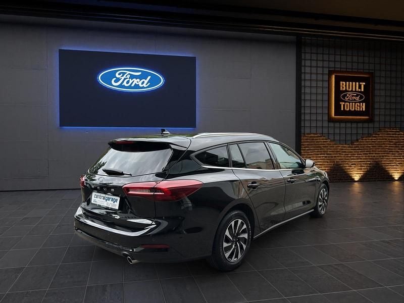 Neu Ford Focus Titanium X 155 PS (114 kW) 2025 Schwarz Kombi