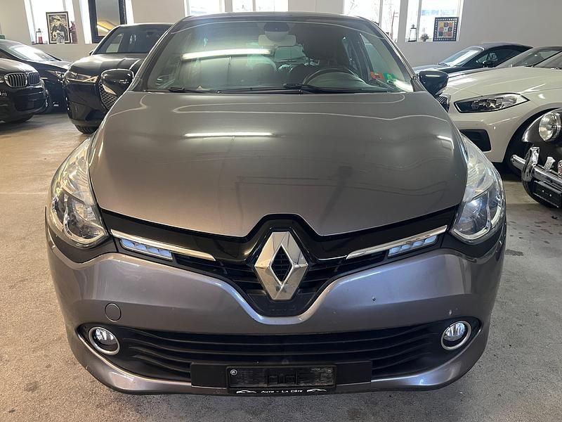 Gebraucht 2016 Renault Clio IV LIMITED | CHF 4’700 (Fairer Preis) - Bild 1/4