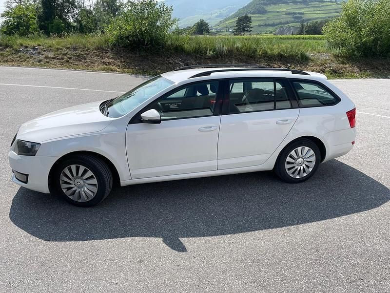 Gebraucht Skoda Octavia 184 PS (135 kW) 2016 Kleinwagen