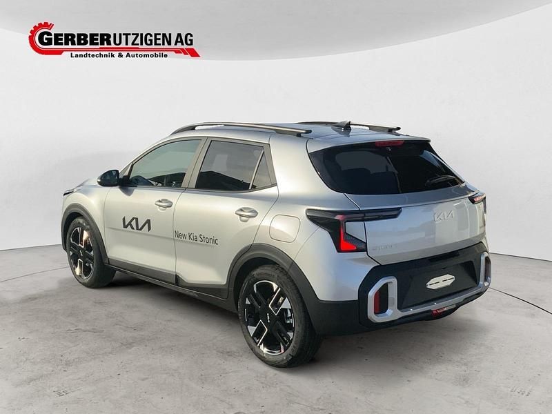 Neu Kia Stonic GT-Line 115 PS (84 kW) 2026 Silber SUV