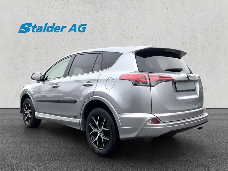 Gebraucht Toyota RAV4 Hybrid 197 PS (144 kW) 2017 SUV