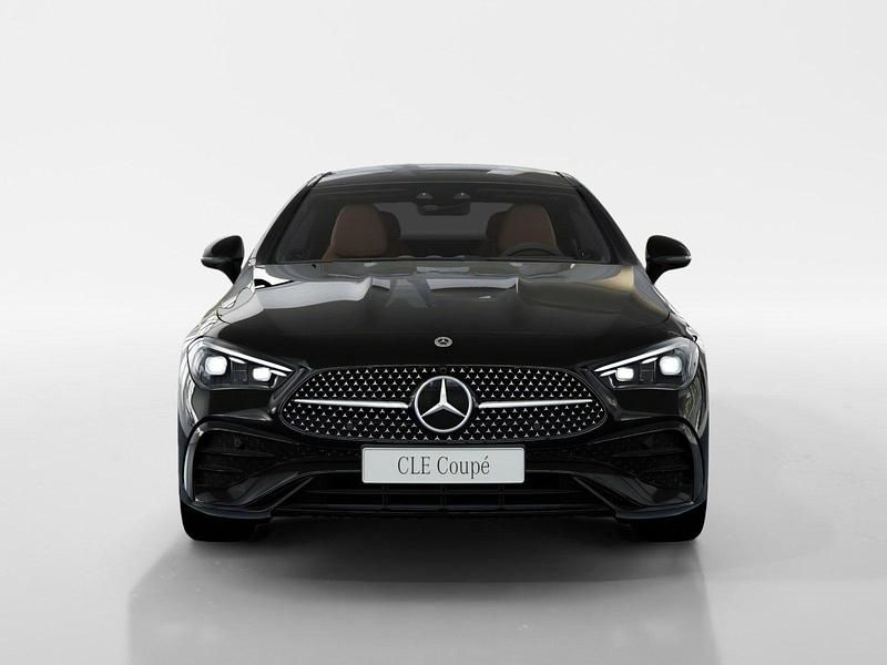 Neu Mercedes CLE450 AMG line 404 PS (297 kW) 2025 Coupé