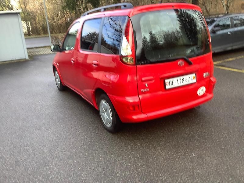 Gebraucht Toyota Yaris Sol 84 PS (61 kW) 2004 Kombi