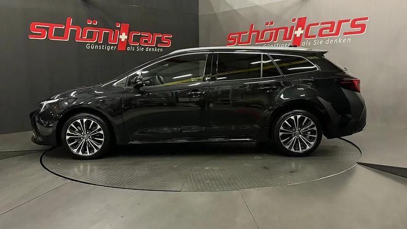 Neu Toyota Corolla Trend 178 PS (130 kW) 2026 Schwarz Kombi