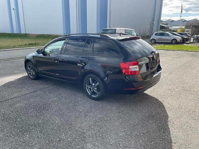 Gebraucht Skoda Octavia Clever 115 PS (84 kW) 2018 Kombi