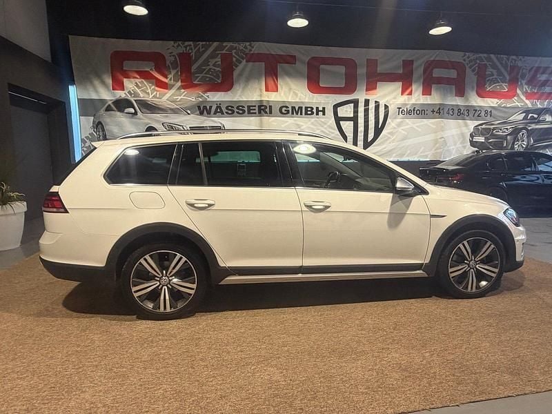 Gebraucht VW Golf Alltrack 184 PS (135 kW) 2017 Kombi