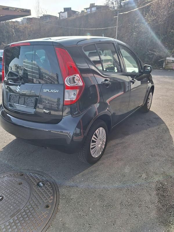 Gebraucht Suzuki Splash 86 PS (63 kW) 2009 Kleinwagen