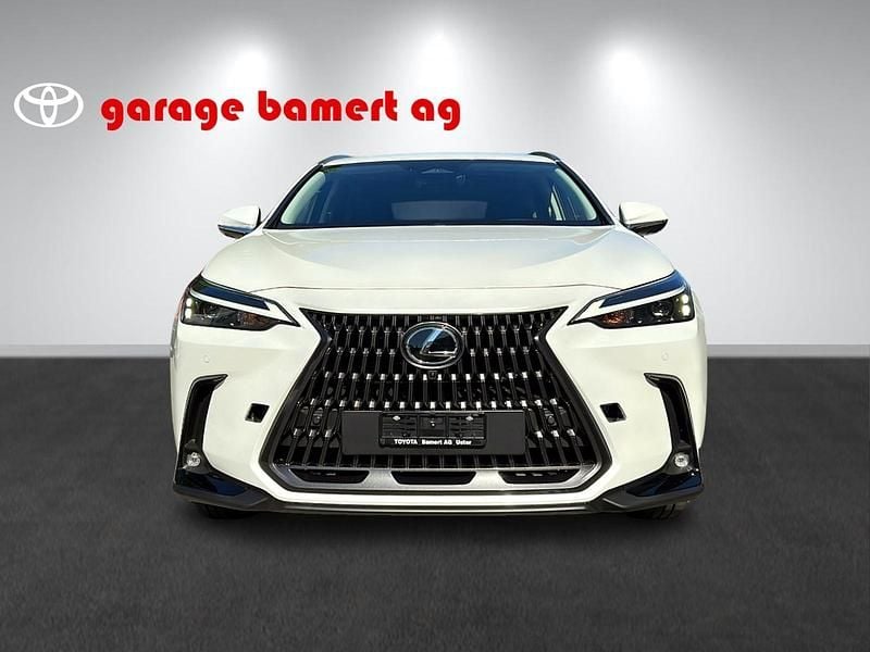 Neu Lexus NX450h+ 309 PS (227 kW) 2025 SUV