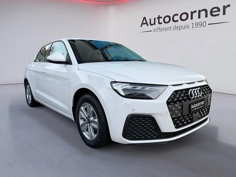 Weiss Neu 2025 Audi A1 Sportback Attraction Kleinwagen | CHF 30’350 (Superpreis) - Bild 1/4