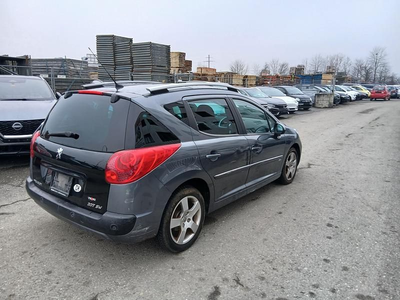 Gebraucht Peugeot 207 120 PS (88 kW) 2010 Kombi