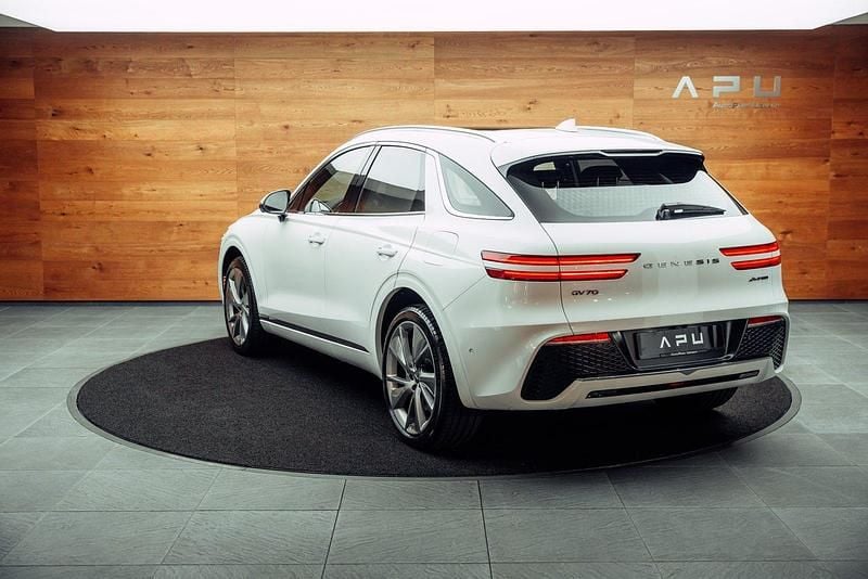 Gebraucht Genesis GV70 209 PS (153 kW) 2022 SUV