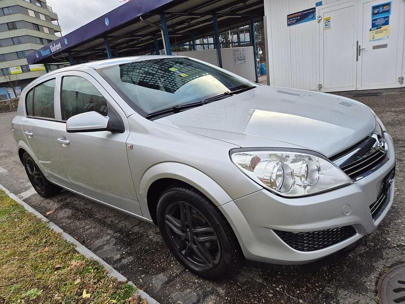 Gebraucht Opel Astra Enjoy 115 PS (84 kW) 2009