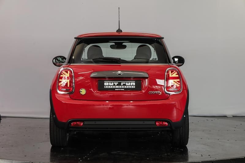 Gebraucht Mini Cooper SE 135 kW (184 PS) 2020 Kleinwagen