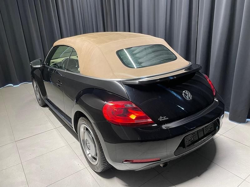 Gebraucht VW Beetle Cabriolet 105 PS (77 kW) 2014 Cabrio