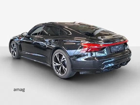 Gebraucht Audi e-tron GT quattro Ambiente 350 kW (476 PS) 2022 Mythosschwarz metallic Limousine