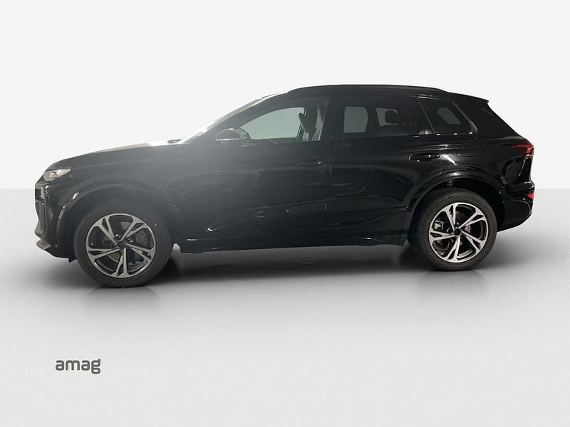 Gebraucht Audi Q6 e-tron Ambiente 285 kW (388 PS) 2024 Mythosschwarz metallic SUV