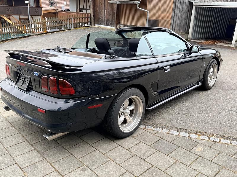 Gebraucht Ford V8 218 PS (160 kW) 1996