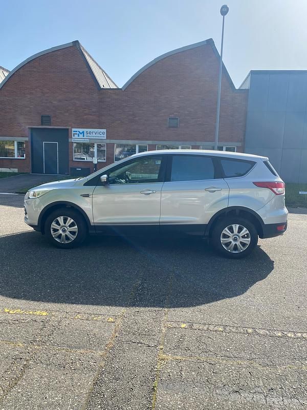 Gebraucht Ford Kuga Titanium 140 PS (102 kW) 2013 SUV